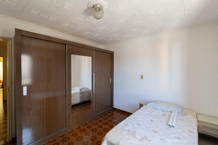 Casa à venda com 188m², 3 quartos e 2 vagas Casa à venda com 188m², 3 quartos e 2 vagasCasa 1 - Quarto 1