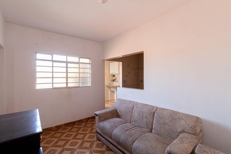Casa à venda com 188m², 3 quartos e 2 vagas Casa à venda com 188m², 3 quartos e 2 vagasCasa 2 - Sala