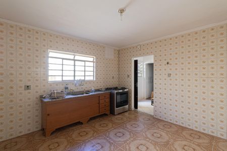 Casa à venda com 188m², 3 quartos e 2 vagas Casa à venda com 188m², 3 quartos e 2 vagasCasa 1 - Cozinha