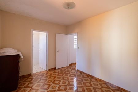 Casa à venda com 188m², 3 quartos e 2 vagas Casa à venda com 188m², 3 quartos e 2 vagasCasa 2 - Quarto