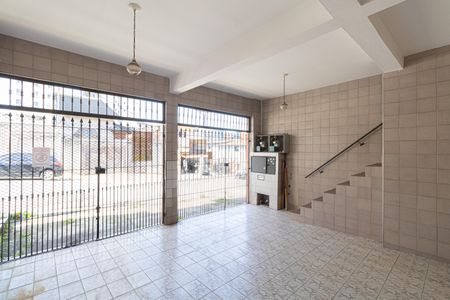 Casa à venda com 188m², 3 quartos e 2 vagas Casa à venda com 188m², 3 quartos e 2 vagasGaragem