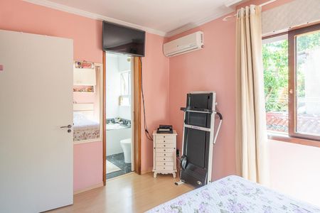 Casa de condomínio à venda com 180m², 3 quartos e 2 vagas Casa de condomínio à venda com 180m², 3 quartos e 2 vagasQuarto 3 - Suíte