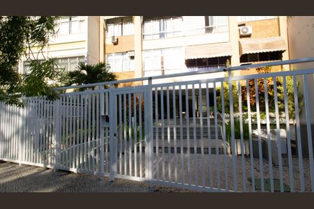 Apartamento à venda com 65m², 2 quartos e 1 vaga Apartamento à venda com 65m², 2 quartos e 1 vagaFachada