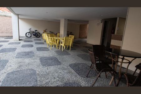 Apartamento à venda com 65m², 2 quartos e 1 vaga Apartamento à venda com 65m², 2 quartos e 1 vagaÁrea comum