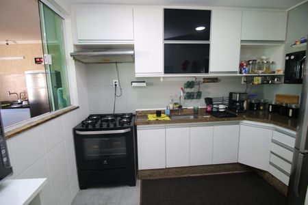 Casa à venda com 200m², 3 quartos e 1 vagaCozinha