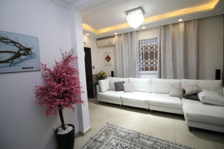 Casa à venda com 200m², 3 quartos e 1 vagaSala