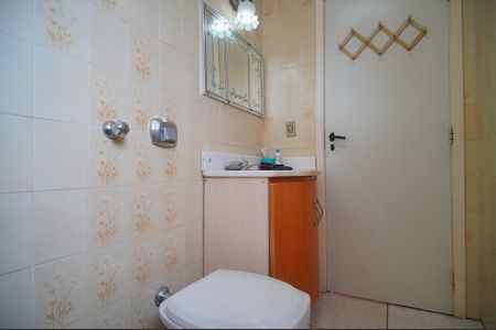 Casa à venda com 320m², 4 quartos e 5 vagasBanheiro