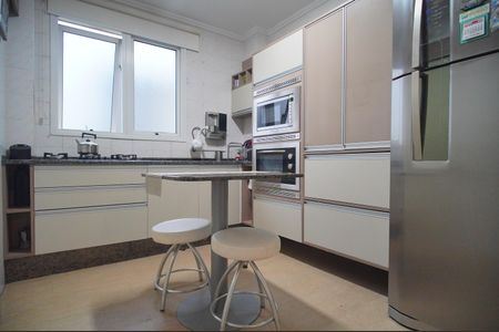 Apartamento para alugar com 109m², 3 quartos e 1 vagaCozinha