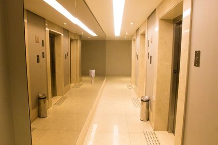 Apartamento à venda com 67m², 2 quartos e 1 vaga Apartamento à venda com 67m², 2 quartos e 1 vagaÁrea comum