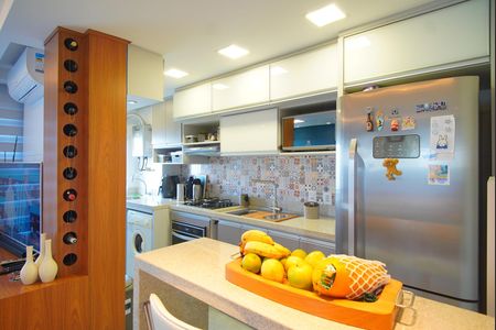 Apartamento à venda com 75m², 2 quartos e 2 vagasCozinha