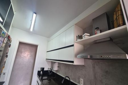 Apartamento à venda com 91m², 3 quartos e 2 vagasCozinha