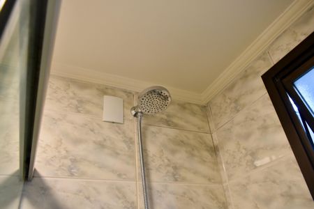 Apartamento à venda com 100m², 3 quartos e 2 vagas Apartamento à venda com 100m², 3 quartos e 2 vagasBanheiro Social
