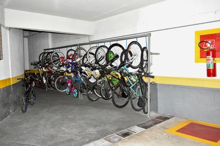 Apartamento à venda com 100m², 3 quartos e 2 vagas Apartamento à venda com 100m², 3 quartos e 2 vagasBicicletário 1