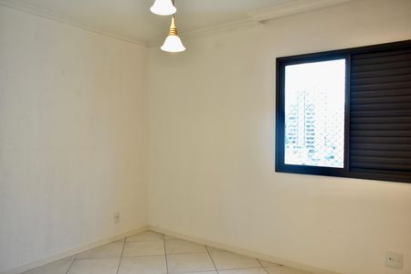 Apartamento à venda com 100m², 3 quartos e 2 vagas Apartamento à venda com 100m², 3 quartos e 2 vagasSuíte