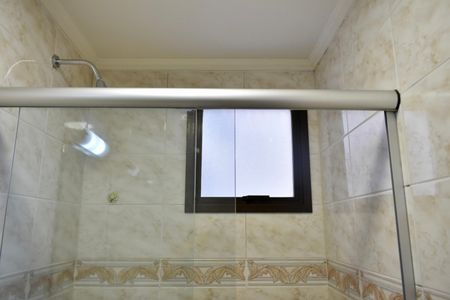 Apartamento à venda com 100m², 3 quartos e 2 vagas Apartamento à venda com 100m², 3 quartos e 2 vagasBanheiro da Suíte