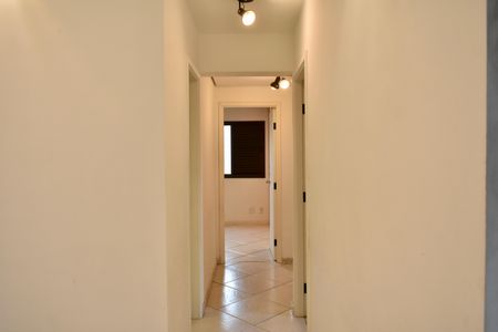 Apartamento à venda com 100m², 3 quartos e 2 vagas Apartamento à venda com 100m², 3 quartos e 2 vagasCorredor