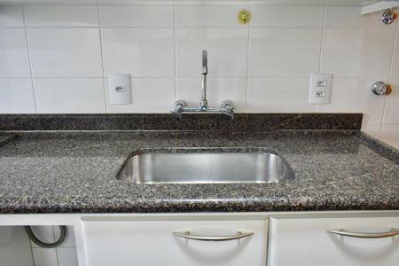 Apartamento à venda com 100m², 3 quartos e 2 vagas Apartamento à venda com 100m², 3 quartos e 2 vagasCozinha