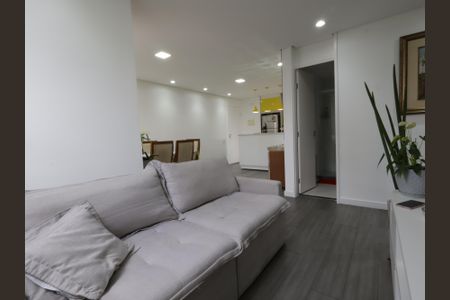 Apartamento à venda com 64m², 2 quartos e 1 vagaSala