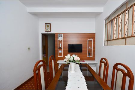 Casa à venda com 333m², 6 quartos e 3 vagasSala de jantar