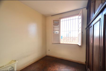 Casa à venda com 333m², 6 quartos e 3 vagasQuarto5