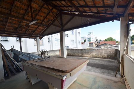 Casa à venda com 333m², 6 quartos e 3 vagasTerraço