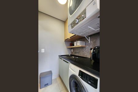 Apartamento à venda com 78m², 2 quartos e 2 vagasÁrea de Serviço