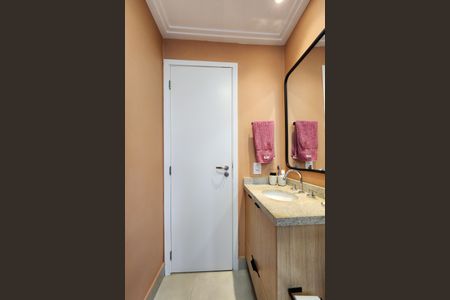 Apartamento à venda com 78m², 2 quartos e 2 vagasBanheiro da Suíte