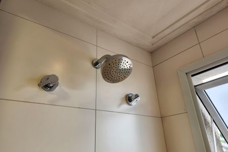 Apartamento à venda com 78m², 2 quartos e 2 vagasBanheiro da Suíte