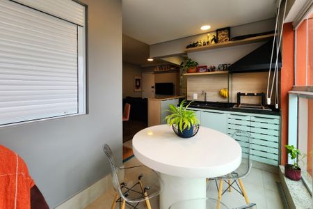 Apartamento à venda com 78m², 2 quartos e 2 vagasVaranda da Sala