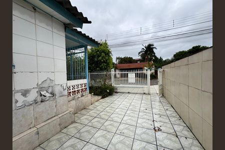 Casa à venda com 136m², 3 quartos e 2 vagas Casa à venda com 136m², 3 quartos e 2 vagasQuintal