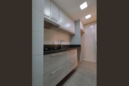 Apartamento à venda com 87m², 3 quartos e 2 vagas Apartamento à venda com 87m², 3 quartos e 2 vagasCozinha - Armários
