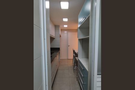 Apartamento à venda com 87m², 3 quartos e 2 vagas Apartamento à venda com 87m², 3 quartos e 2 vagasCozinha - Armários