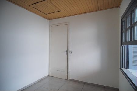 Casa à venda com 63m², 1 quarto e sem vagaQuarto