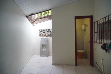 Casa à venda com 70m², 1 quarto e 1 vagaÁrea de Serviço