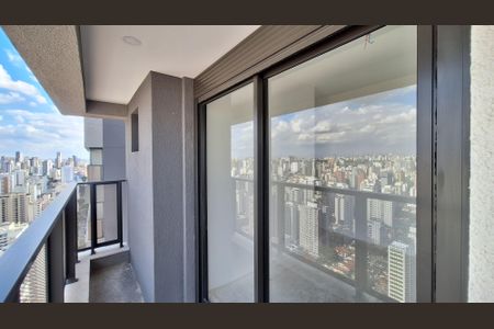 Apartamento para alugar com 190m², 4 quartos e 3 vagas Apartamento para alugar com 190m², 4 quartos e 3 vagasVaranda da Suíte 3