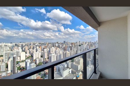 Apartamento para alugar com 190m², 4 quartos e 3 vagas Apartamento para alugar com 190m², 4 quartos e 3 vagasVaranda da Suíte 4