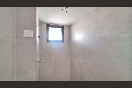 Apartamento para alugar com 190m², 4 quartos e 3 vagas Apartamento para alugar com 190m², 4 quartos e 3 vagasBanheiro da Suíte 3