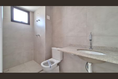 Apartamento para alugar com 190m², 4 quartos e 3 vagas Apartamento para alugar com 190m², 4 quartos e 3 vagasBanheiro da Suíte 2