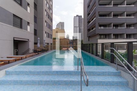 Apartamento para alugar com 190m², 4 quartos e 3 vagas Apartamento para alugar com 190m², 4 quartos e 3 vagasÁrea comum - Piscina