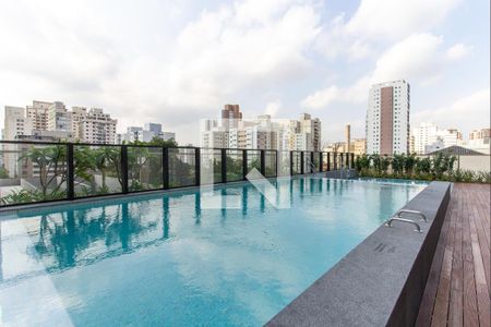 Apartamento para alugar com 190m², 4 quartos e 3 vagas Apartamento para alugar com 190m², 4 quartos e 3 vagasÁrea comum - Piscina