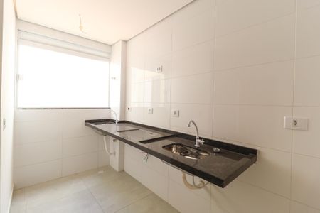 Apartamento à venda com 27m², 1 quarto e sem vaga Apartamento à venda com 27m², 1 quarto e sem vagaCozinha e Área de serviço