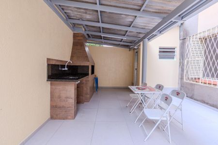 Apartamento à venda com 67m², 2 quartos e sem vagaÁrea comum - Churrasqueira