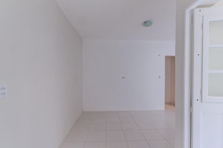 Apartamento à venda com 67m², 2 quartos e sem vagaCozinha