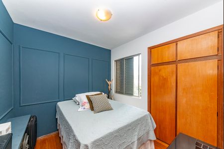 Apartamento à venda com 97m², 3 quartos e 3 vagas Apartamento à venda com 97m², 3 quartos e 3 vagasQuarto 2