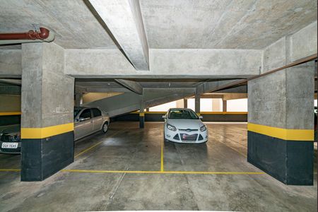 Apartamento à venda com 97m², 3 quartos e 3 vagas Apartamento à venda com 97m², 3 quartos e 3 vagasGaragem