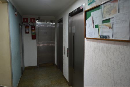 Apartamento para alugar com 53m², 1 quarto e sem vagaElevador
