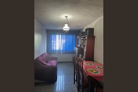 Apartamento à venda com 47m², 2 quartos e 2 vagasSala