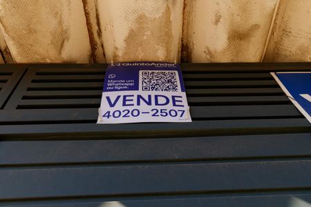 Casa à venda com 159m², 3 quartos e 1 vaga Casa à venda com 159m², 3 quartos e 1 vagaPlaquinha