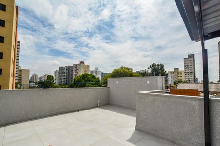 Apartamento à venda com 122m², 2 quartos e 2 vagas Apartamento à venda com 122m², 2 quartos e 2 vagasCobertura