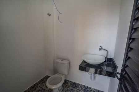 Apartamento à venda com 122m², 2 quartos e 2 vagas Apartamento à venda com 122m², 2 quartos e 2 vagasLavabo